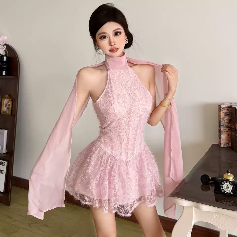 Lace-Texture Mesh Dress with Plush Shawl
